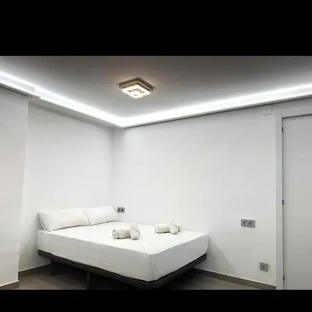 Apartment Avakian *